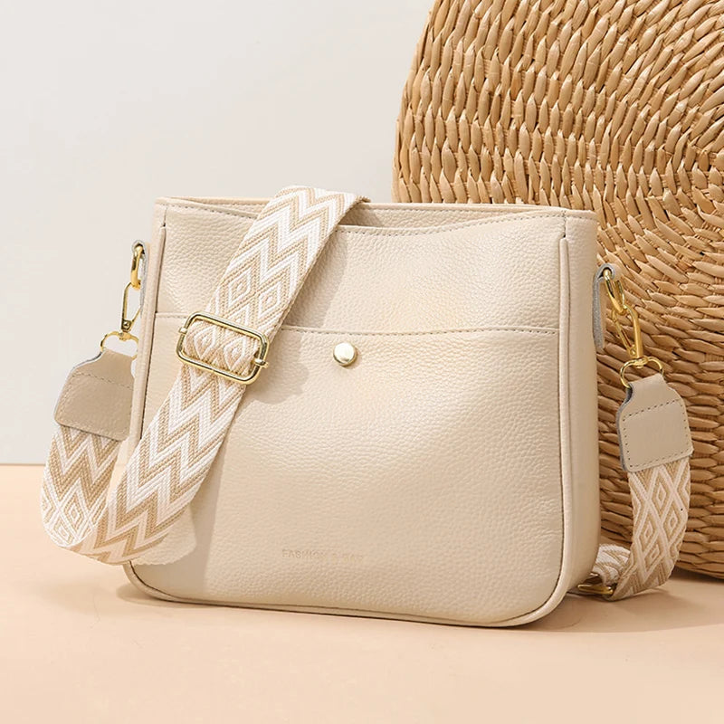Hanetes Select „Urban Luxe Crossbody“ – Echtes Rindsleder Damen Schultertasche mit Design-Gurt – Große Kapazität & moderner Luxus-Look